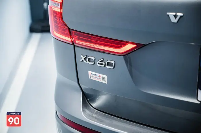 Volvo XC60 2021 - صورة 11