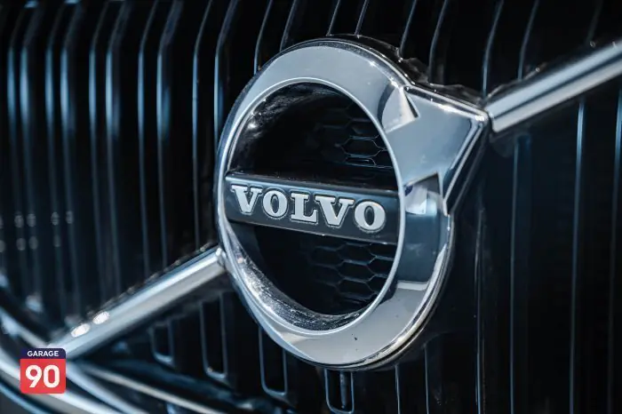 Volvo XC60 2021 - صورة 9