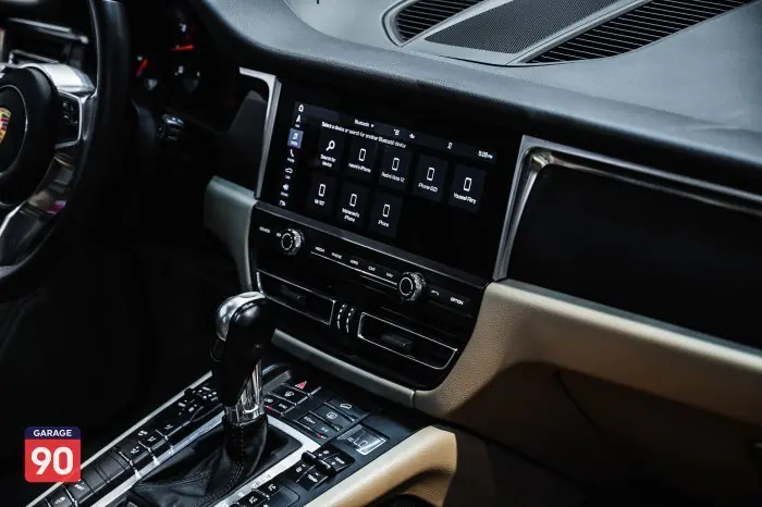 Porsche Macan 2020 - صورة 14