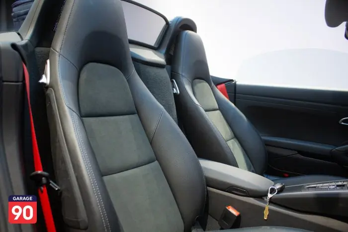 Porsche Boxter 2025 - صورة 20