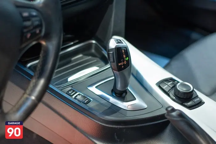 bmw 316 2015 - صورة 13