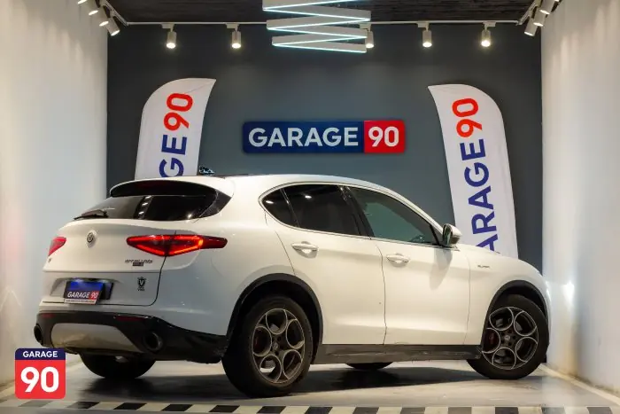 Alfa Romeo Stelvio 2021 - صورة 5