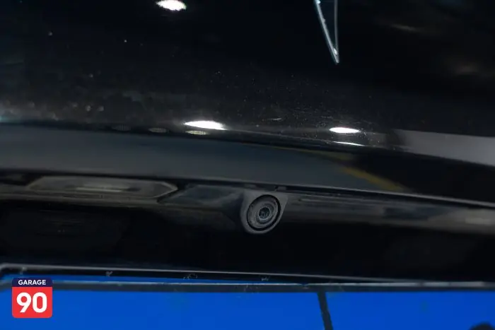 Tesla Model Y 2023 - صورة 9