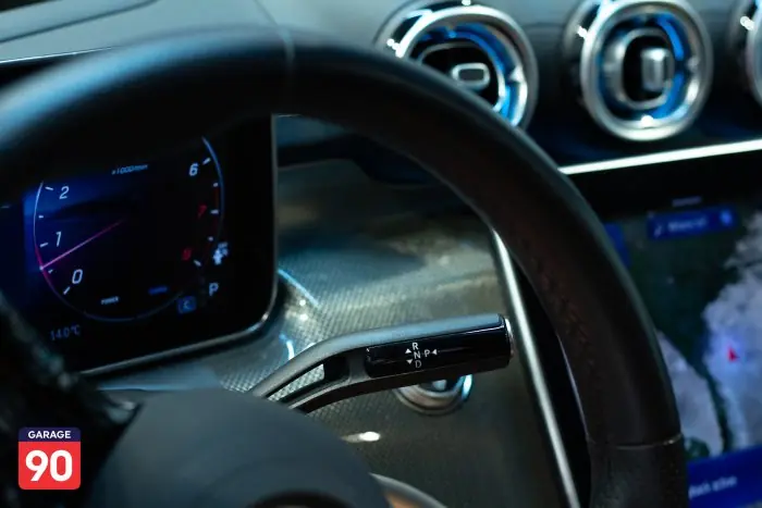 Mercedes-Benz CLE300 2024 - صورة 14