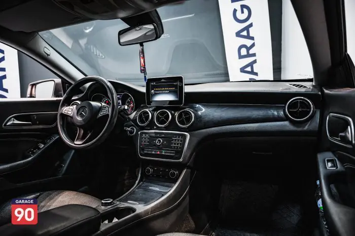 Mercedes-Benz CLA180 2015 - صورة 10