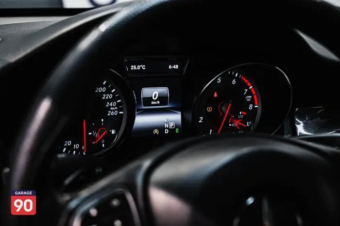 Mercedes-Benz CLA180 2015 - صورة 11