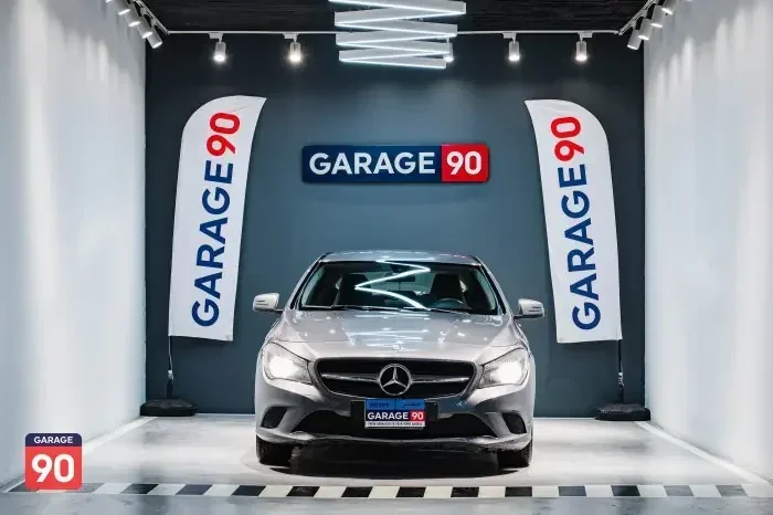 Mercedes-Benz CLA180 2015