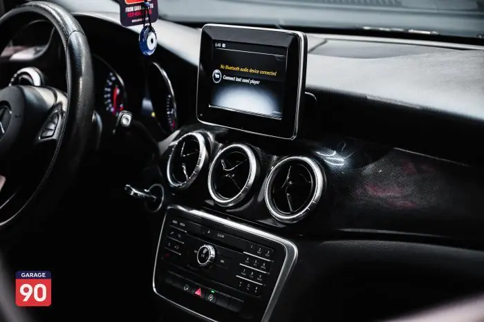 Mercedes-Benz CLA180 2015 - صورة 12