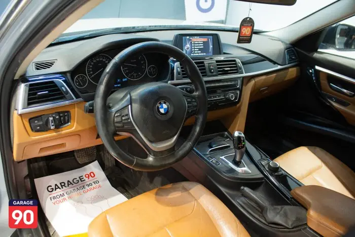 bmw 318i 2016 - صورة 15