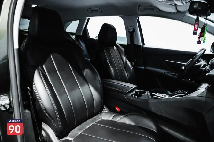 Peugeot 3008 2021 - صورة 15