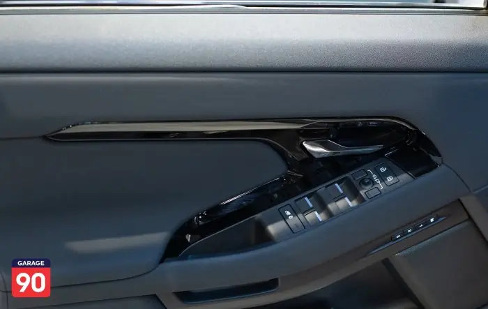 Range Rover Evoque P250 Import 2024 - صورة 18