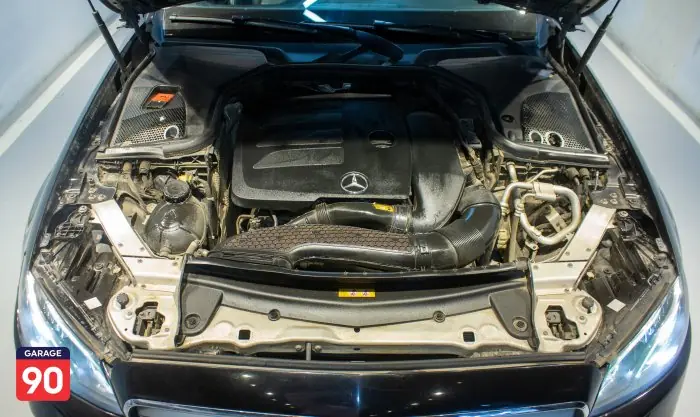 Mercedes-Benz E200 2020 - صورة 10