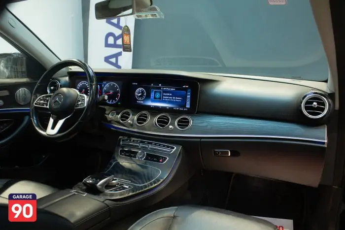 Mercedes-Benz E200 2020 - صورة 11