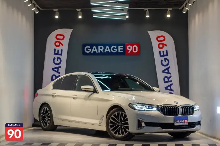 bmw 520i 2023 - صورة 3