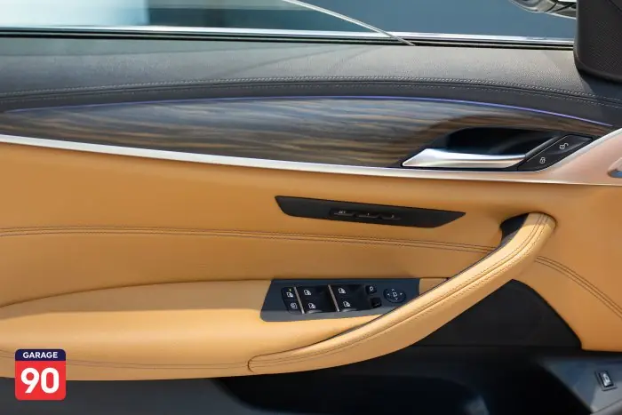 bmw 520i 2023 - صورة 16