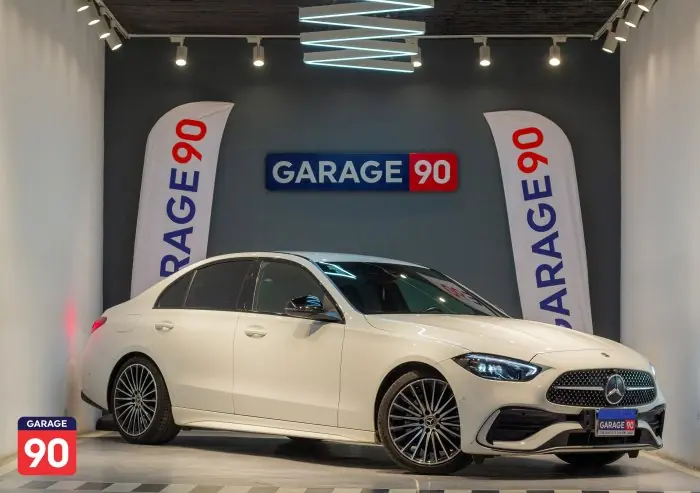 Mercedes-Benz C180 2023 - صورة 2
