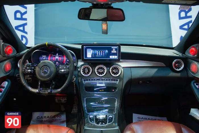Mercedes-Benz C180 2017 - صورة 12