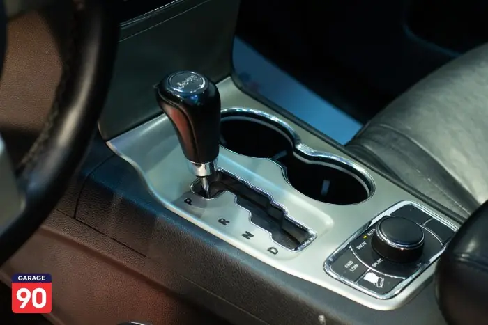 Jeep Grand Cherokee 2012 - صورة 15