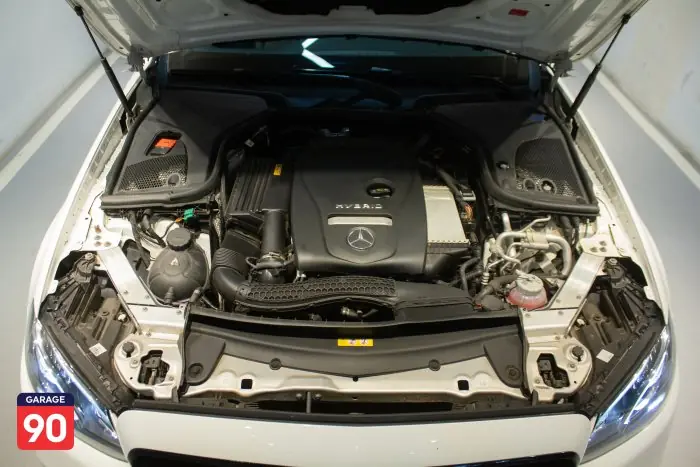 Mercedes-Benz E300e 2020 - صورة 7