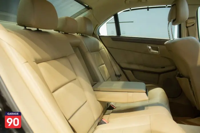 Mercedes-Benz E300 2010 - صورة 19