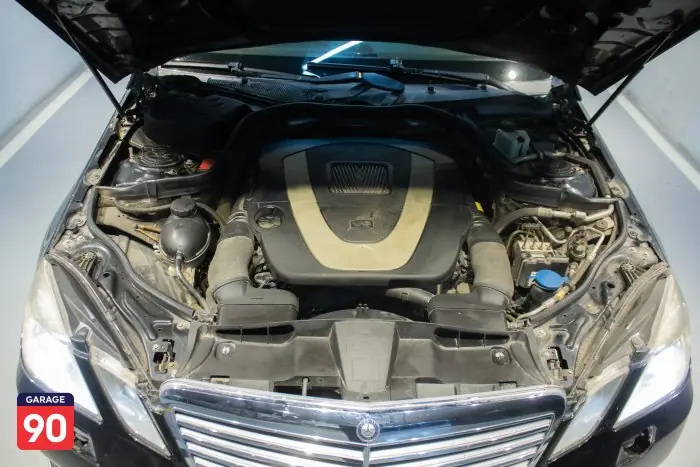 Mercedes-Benz E300 2010 - صورة 7