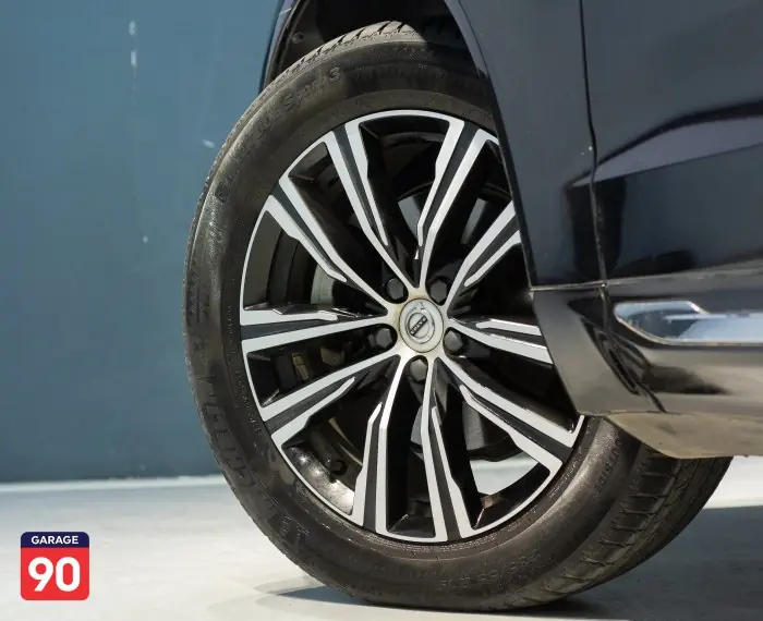 Volvo XC60 2022 - صورة 11