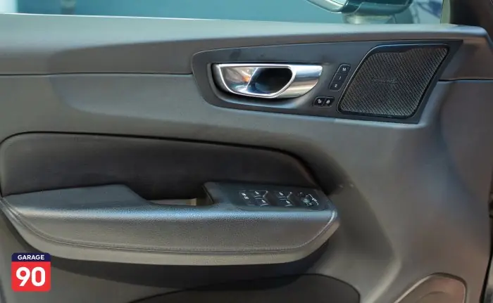 Volvo XC60 2022 - صورة 18