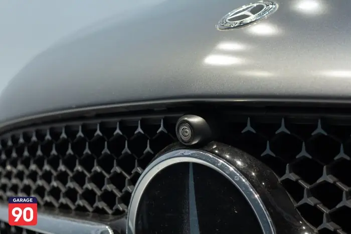 Mercedes-Benz C200 2022 - صورة 11