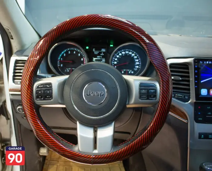 Jeep Grand Cherokee 2012 - صورة 13