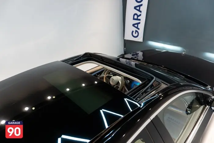 Mercedes-Benz E300 2024 - صورة 7