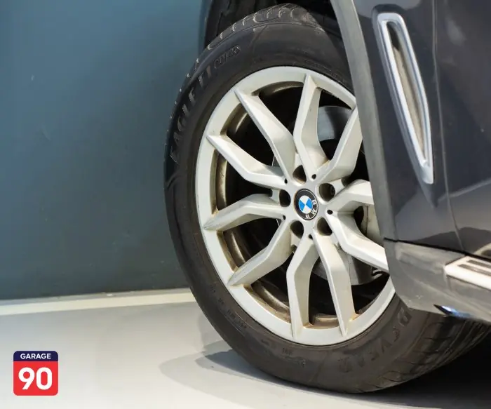 bmw X5 2019 - صورة 9