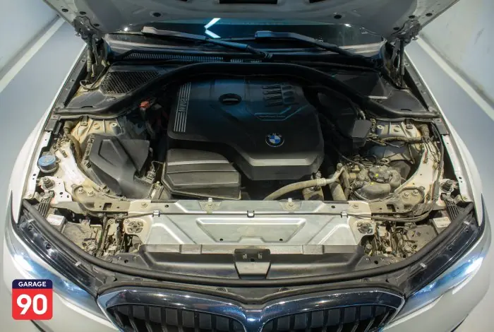 bmw 320i 2021 - صورة 6