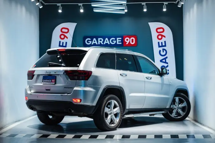 Jeep Grand Cherokee 2013 - صورة 6