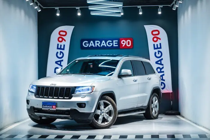 Jeep Grand Cherokee 2013 - صورة 2