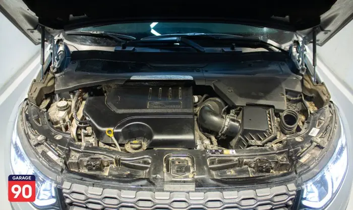Land Rover Discovery S Dynamic Wakeel 2020 - صورة 7