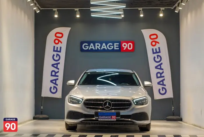 Mercedes-Benz E200 2022