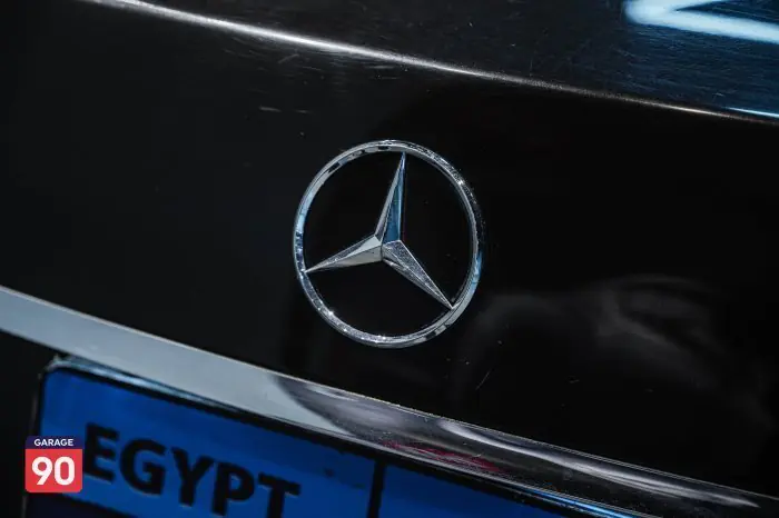 Mercedes-Benz  2010 - صورة 10