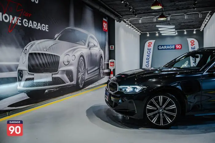bmw 320i 2023 - صورة 7