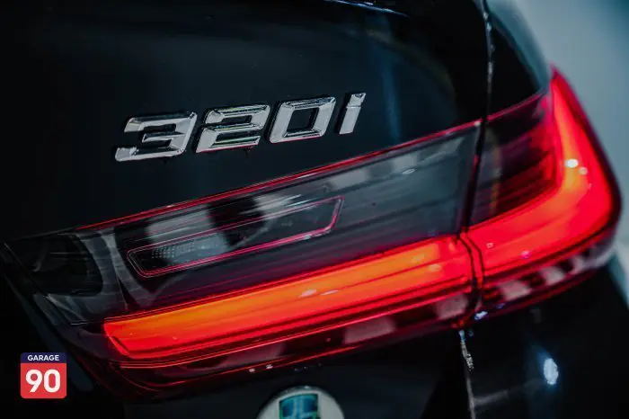 bmw 320i 2023 - صورة 11