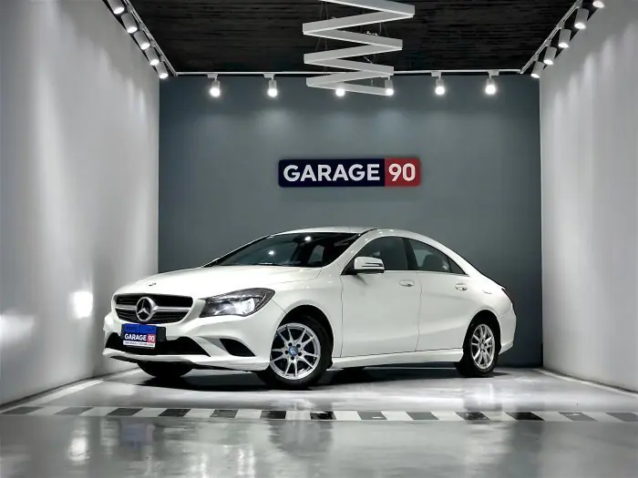 Mercedes-Benz  2015 - صورة 2