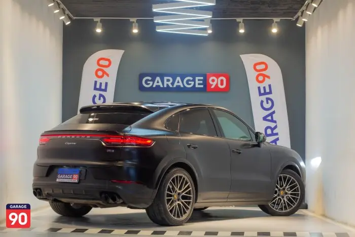 Porsche Cayenne 2022 - صورة 6