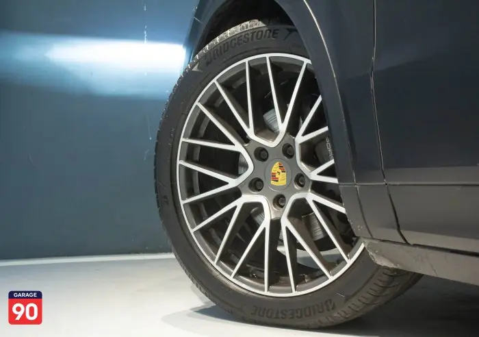 Porsche Cayenne 2022 - صورة 8