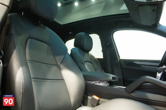 Porsche Cayenne 2022 - صورة 15