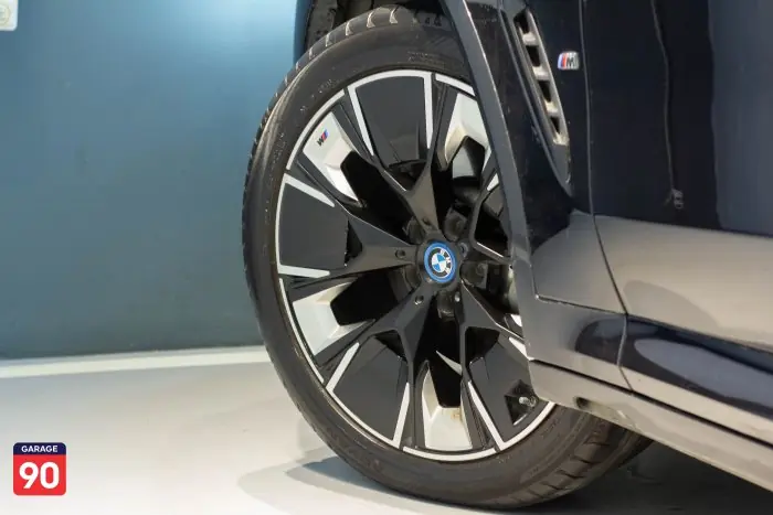 Bmw Ix3 Luxury Import 2025 - صورة 9
