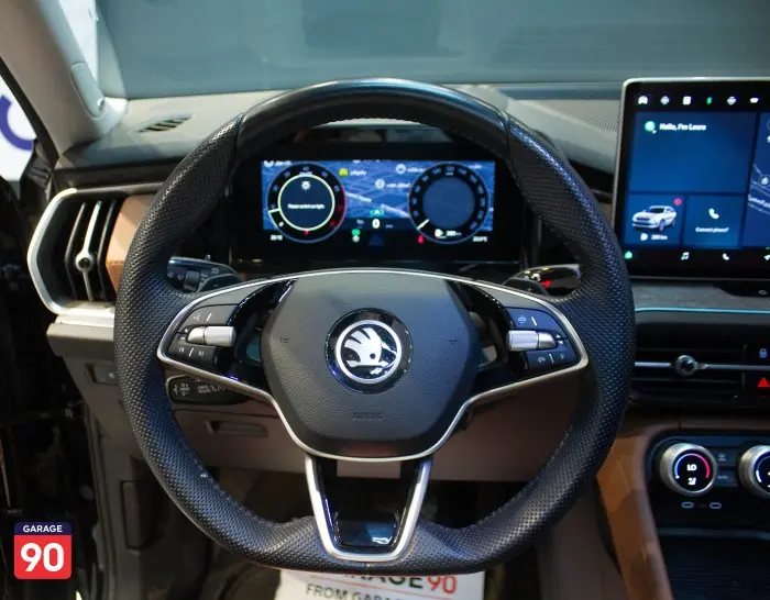 Skoda Kodiaq Suite Wakeel 2025 - صورة 13