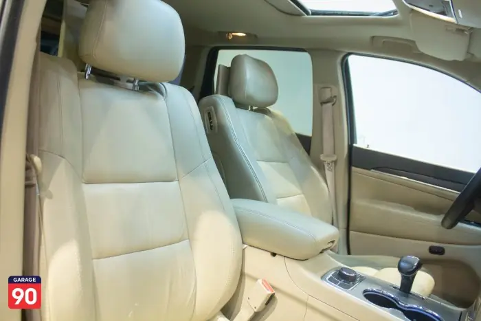 Jeep Grand Cherokee 2014 - صورة 19