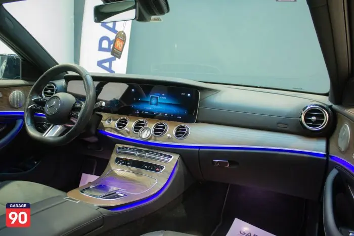 Mercedes-Benz E200 2023 - صورة 12