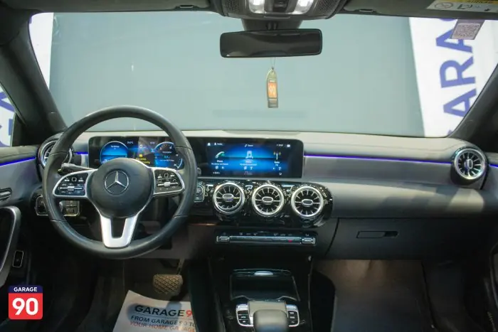 Mercedes-Benz CLA200 2020 - صورة 13