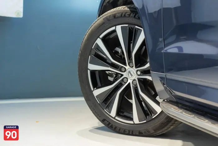Volvo XC60 2025 - صورة 8