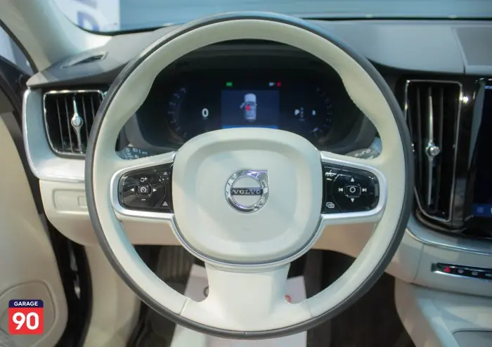 Volvo XC60 2025 - صورة 12